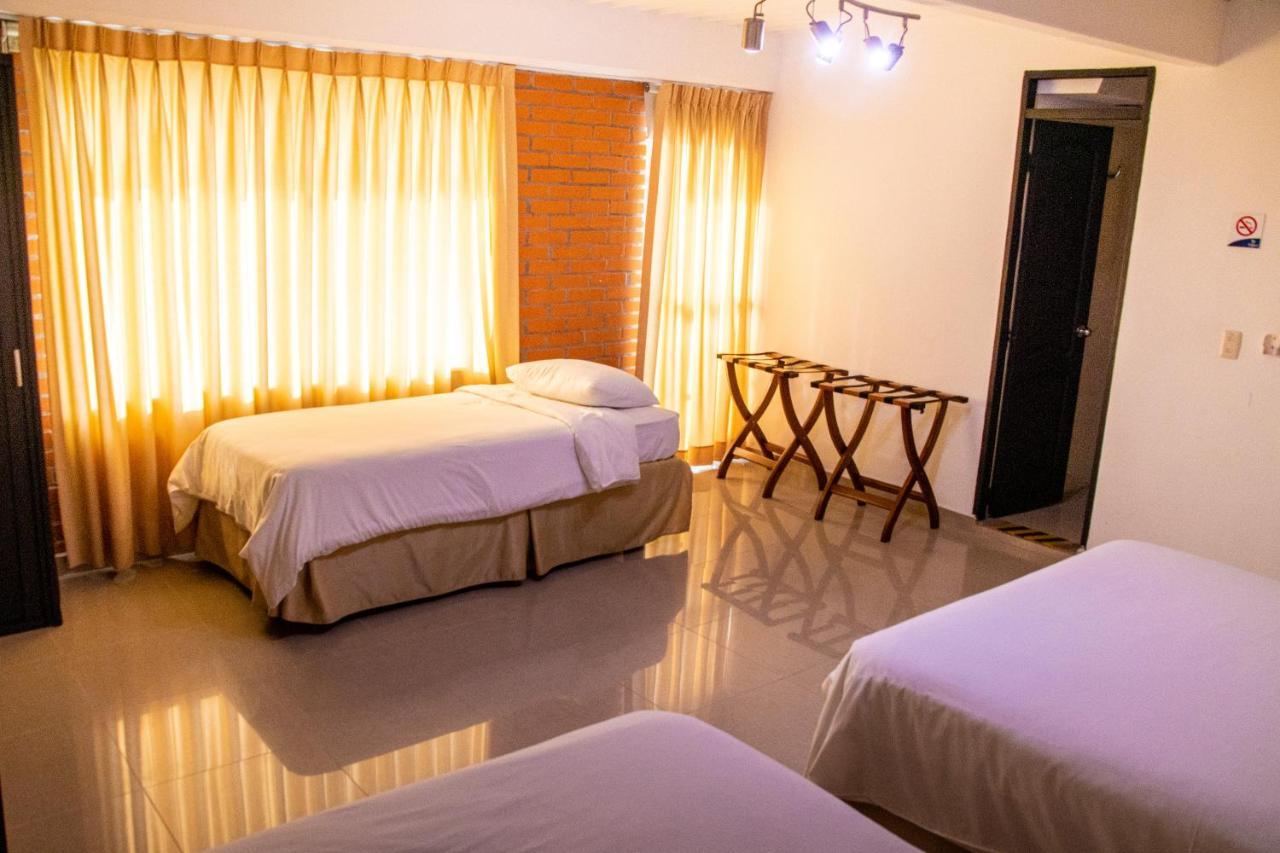 Hotel Tangara Dosquebradas Kültér fotó
